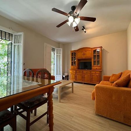 Apartamento En San Bernardo, El Barrio Torero Sevilla Bagian luar foto