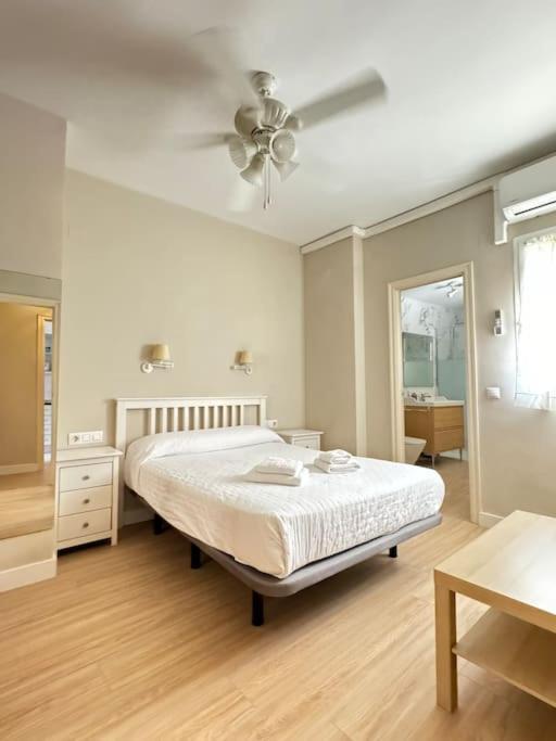 Apartamento En San Bernardo, El Barrio Torero Sevilla Bagian luar foto